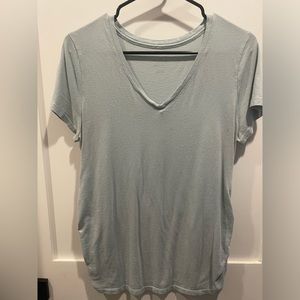 Maternity shirt bundle (2)